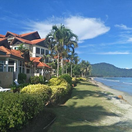 Sabah Beach Villas & Suites Kota Kinabalu Exterior photo