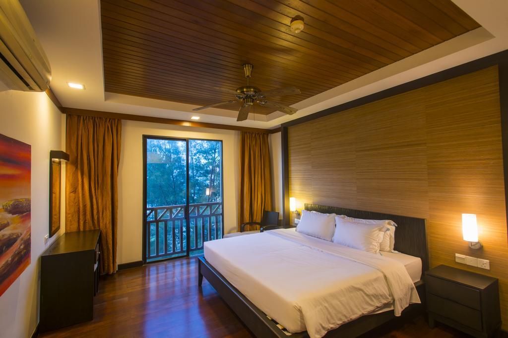 Sabah Beach Villas & Suites Kota Kinabalu Exterior photo